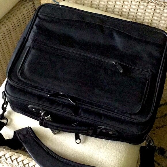 NEW Port Noteworthy Profession lap top/organizer/briefcase - Picture 12 of 13